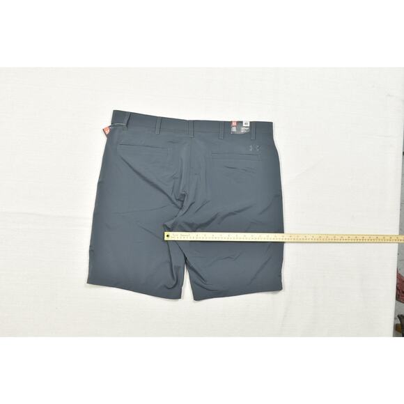 NEW Under Armour Men's Size 40 Gray HeatGear Shorts Loose Fit Golf - Picture 6 of 8